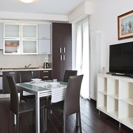 Casa Vacanze Aurora Centro ริมินี ภายนอก รูปภาพ
