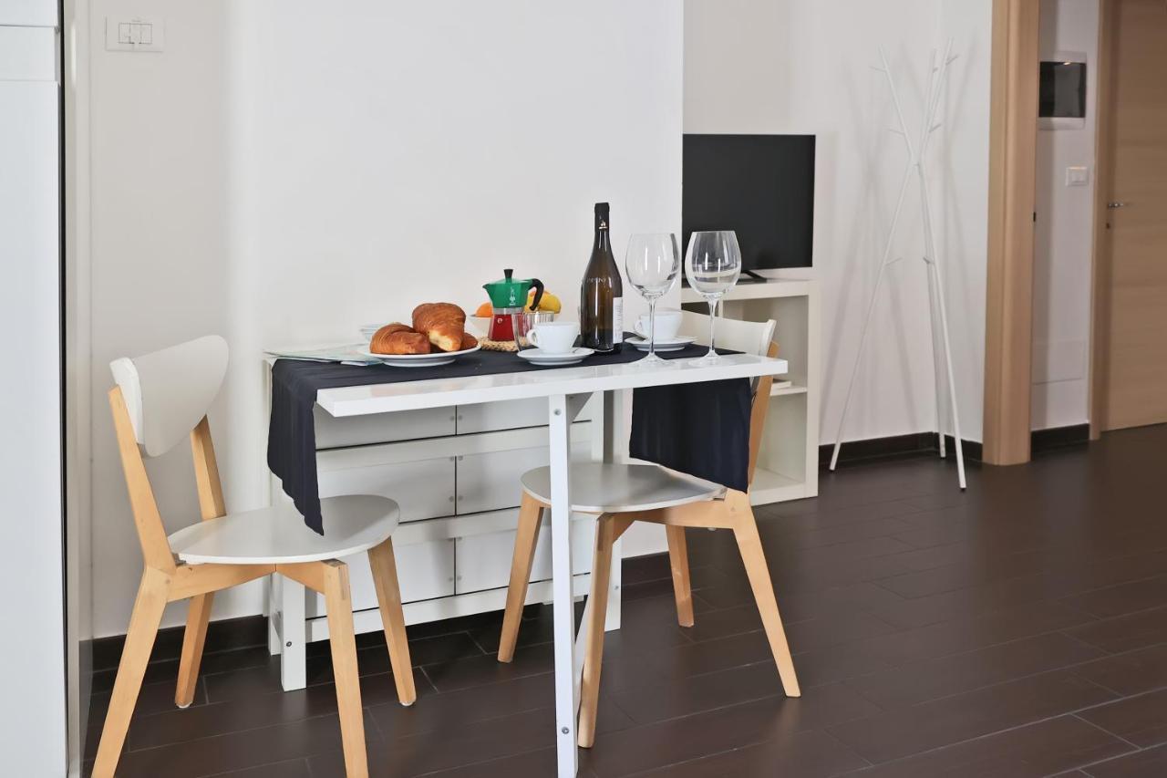 Casa Vacanze Aurora Centro ริมินี ภายนอก รูปภาพ