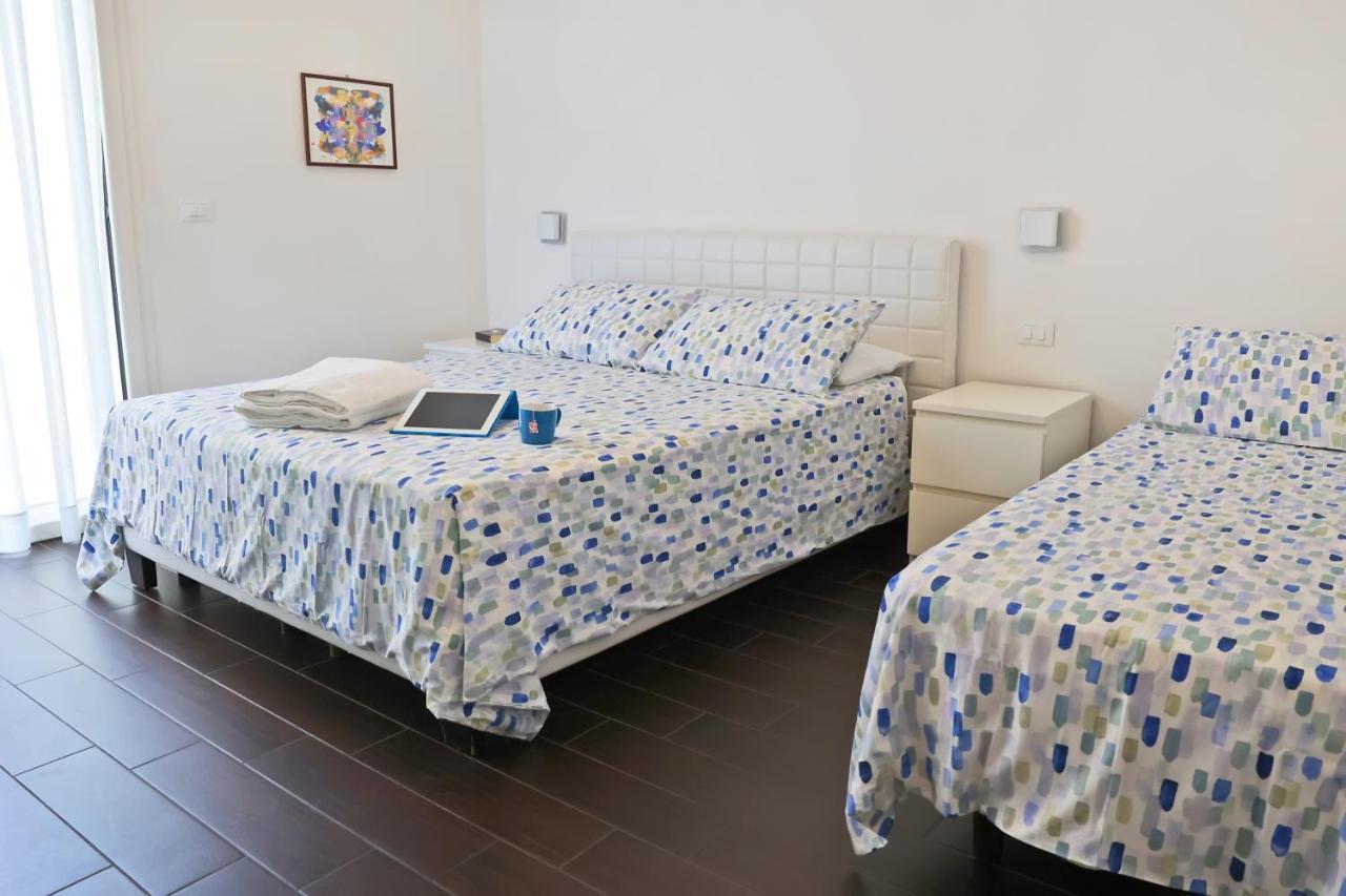 Casa Vacanze Aurora Centro ริมินี ภายนอก รูปภาพ