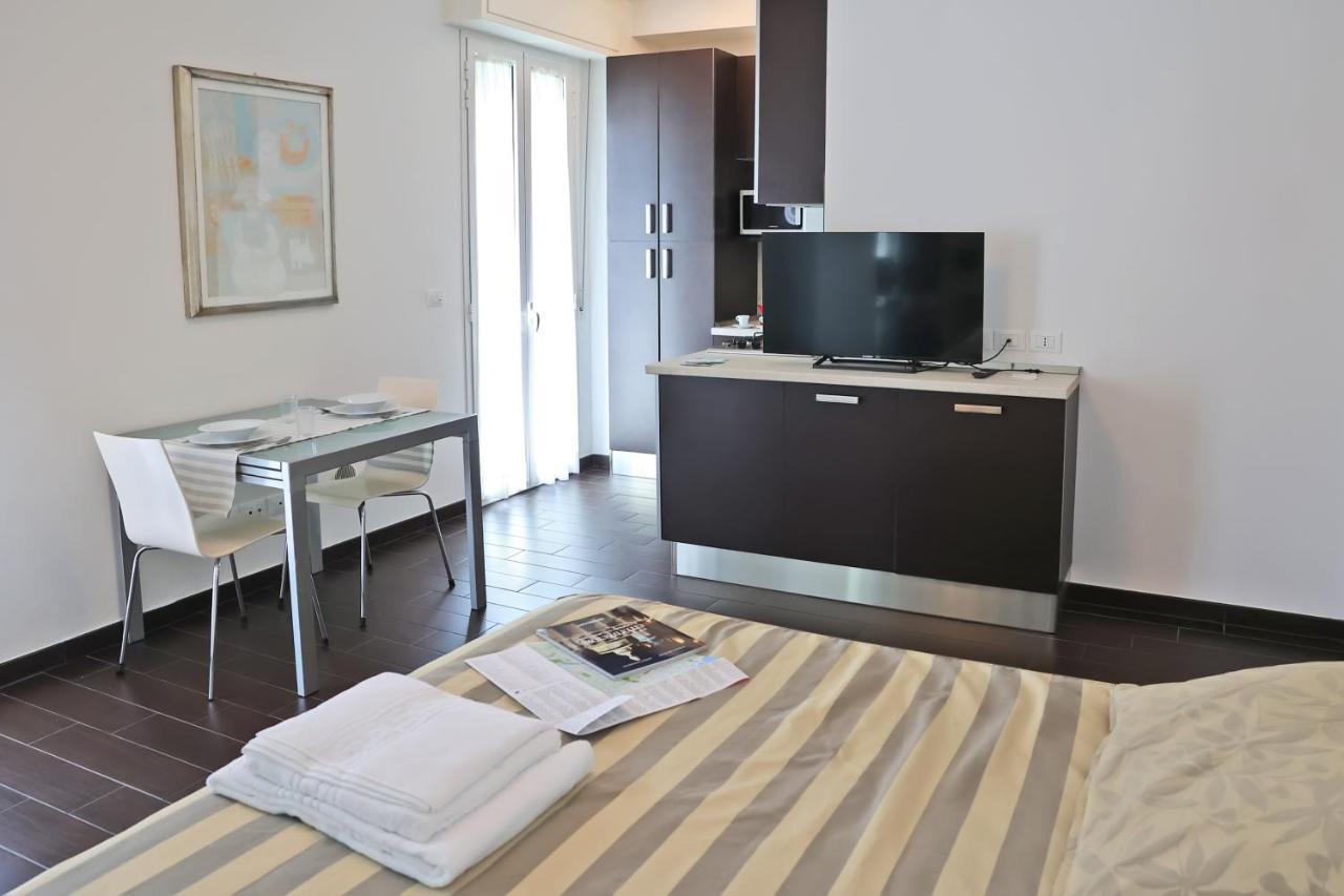 Casa Vacanze Aurora Centro ริมินี ภายนอก รูปภาพ