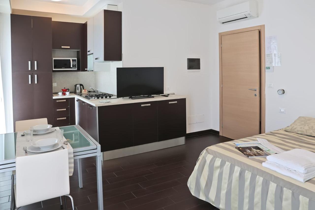 Casa Vacanze Aurora Centro ริมินี ภายนอก รูปภาพ